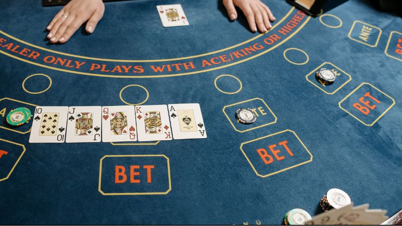 Chiến thuật Baccarat 23WIN cược theo Banker